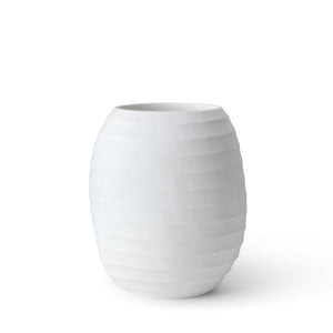 
                  
                    organic vase, opal hvid
                  
                